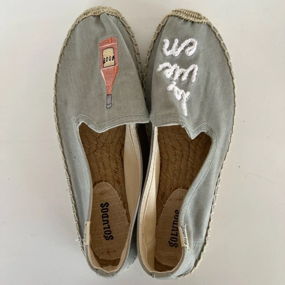 Soludos pale blue